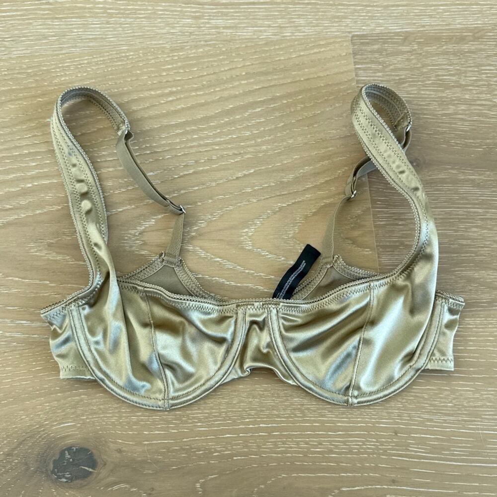 Out From Under Metallic Underwire Bra Size 32B Champagne Gold